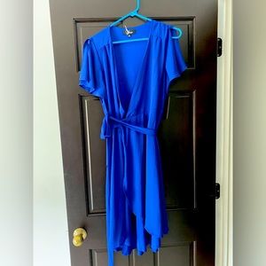 Lulus wrap dress - NWT